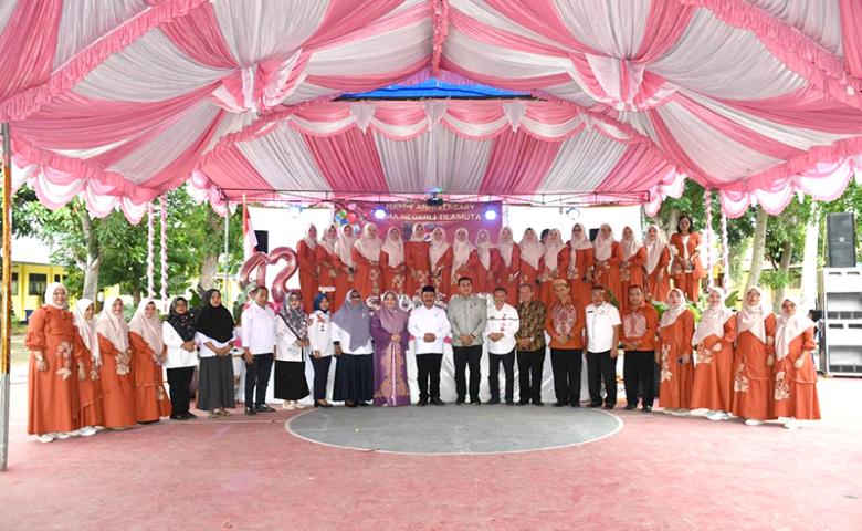Pj. Bupati Sherman Moridu Hadiri HUT SMA Negeri 1 Tilamuta