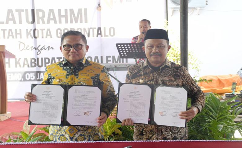Bersama Wali Kota Gorontalo, Pj. Bupati Boalemo Tandatangani Kesepatakan Kerja Sama
