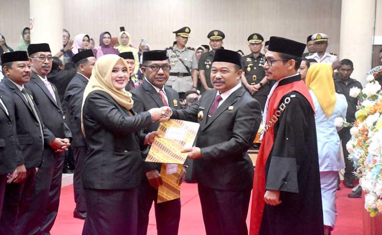 Pj. Bupati Sherman Moridu Saksikan Pengucapan Sumpah Janji Anggota DPRD Boalemo