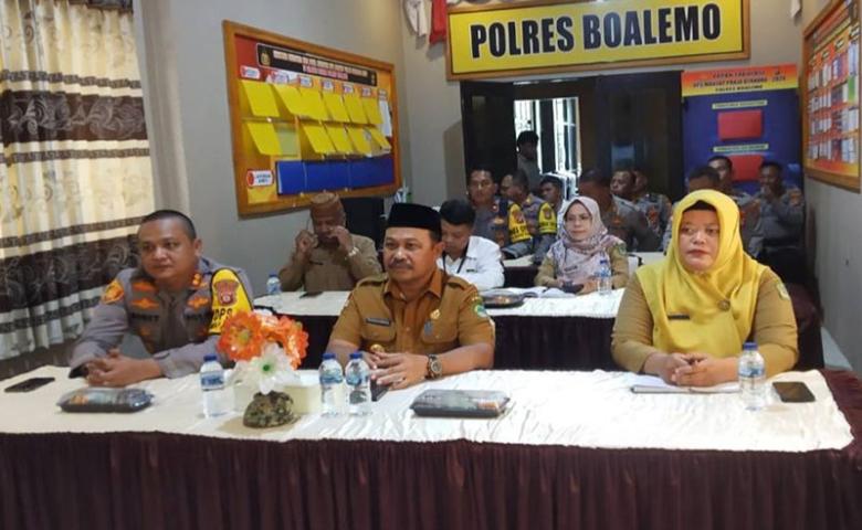 Pj. Bupati Sherman Moridu Hadiri Rakor Ketahanan Pangan Penanaman Jagung Serentak