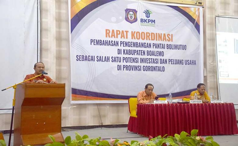 Pj. Bupati Sherman Moridu Buka Rakor Pembahasan Pengembangan Pantai Bolihutuo