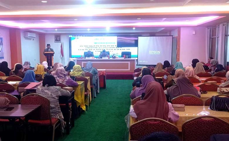 Pj. Sekda Syafrudin Lamusu Buka Wokshop Gerakan Seniman Masuk Sekolah