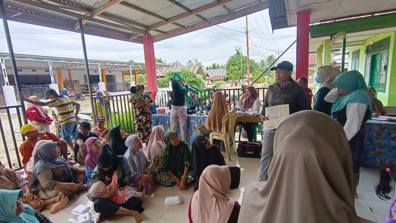 Puskesmas Saritani Gelar Posyandu Serentak di Desa Pangeya