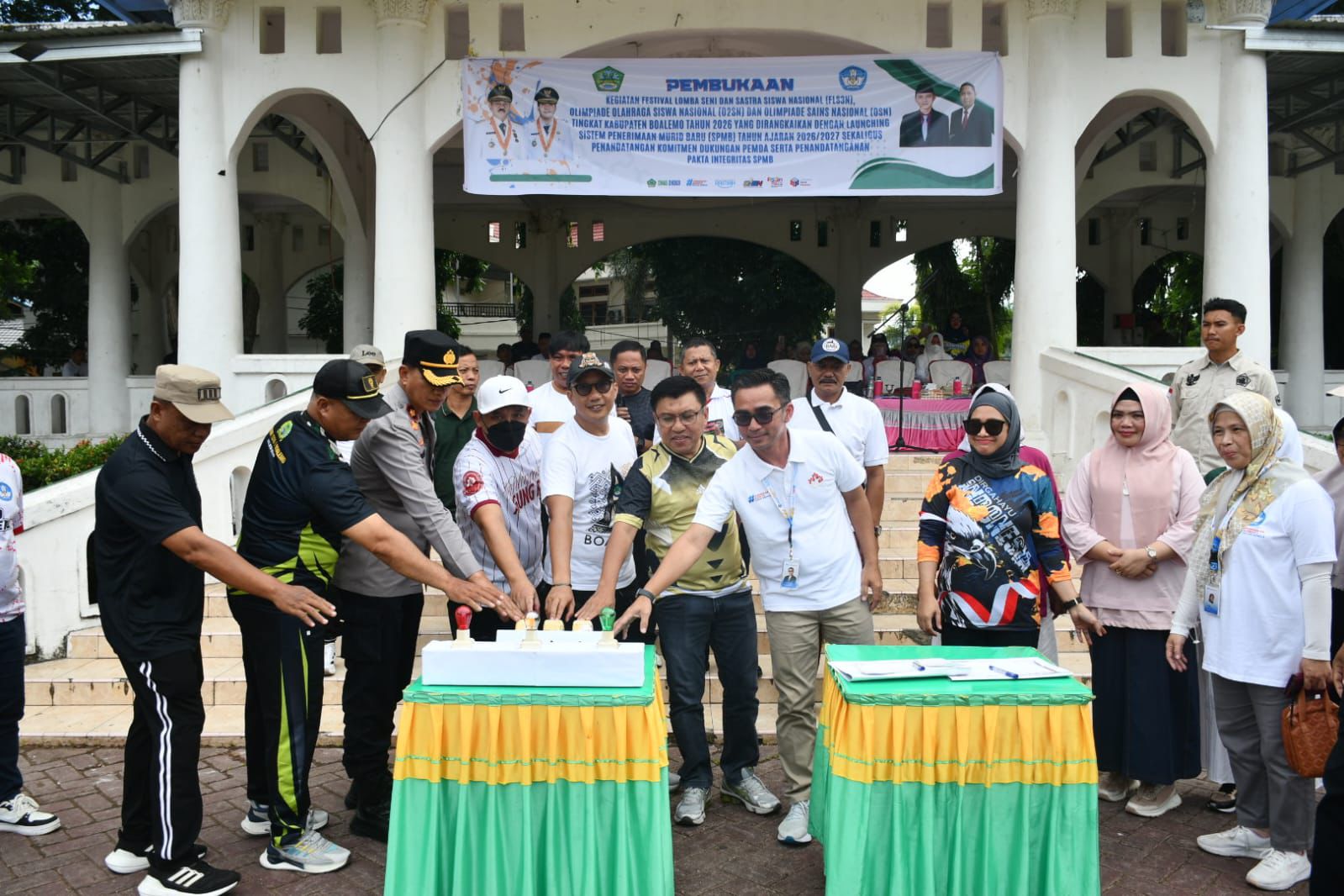 Lahmuddin Hambali: Pendidikan Tidak Hanya Soal Prestasi, Tapi Juga Karakter