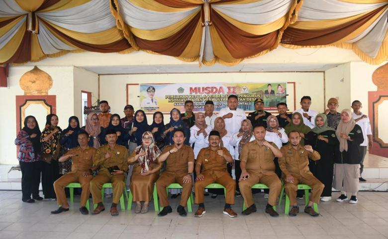 Pj. Bupati Sherman Moridu Ingin BPD dan Kades Harmonis