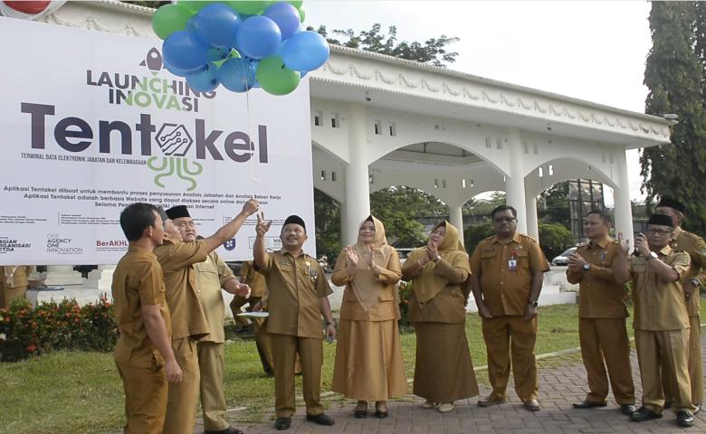 Pj. Bupati Boalemo Launcing Inovasi Tentakel, Gerpapa dan Dasi